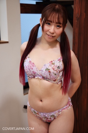 Covert Japan girl Natsumi